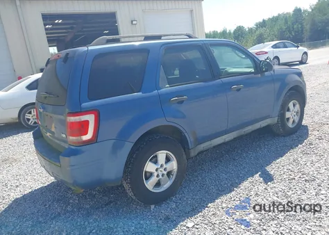 2010 Ford Escape Xlt из США, поврежденный, VIN 1FMCU9DG8AKC81706